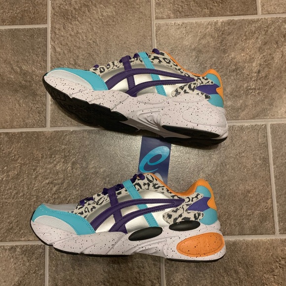 asics 1021a248